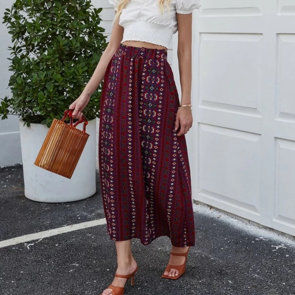 🌈3/$25🌈 Tribal flowy long skirt
